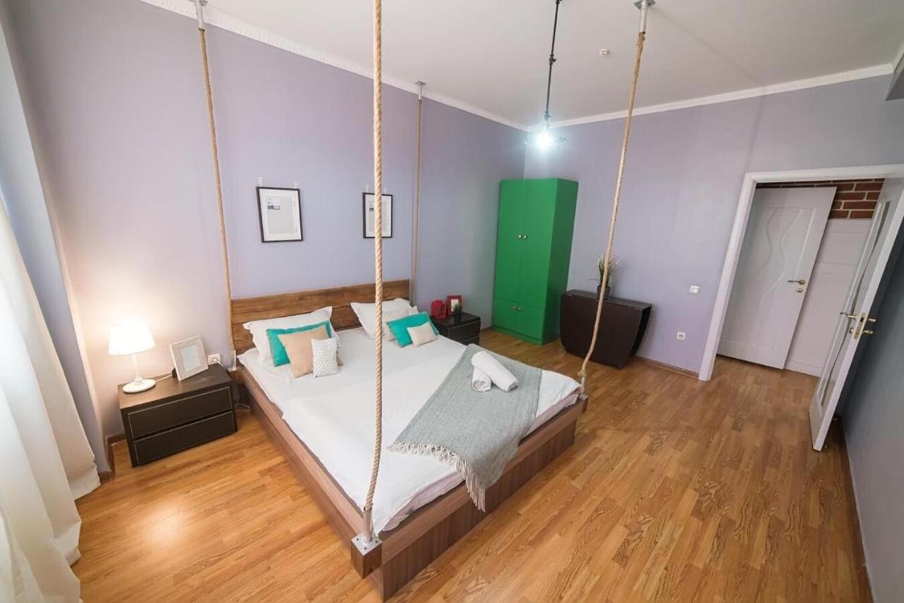 Manica Mega Towers Apartment Almaty Ngoại thất bức ảnh