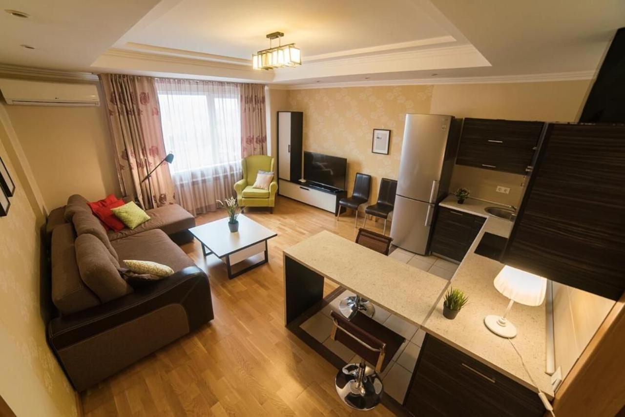 Manica Mega Towers Apartment Almaty Ngoại thất bức ảnh