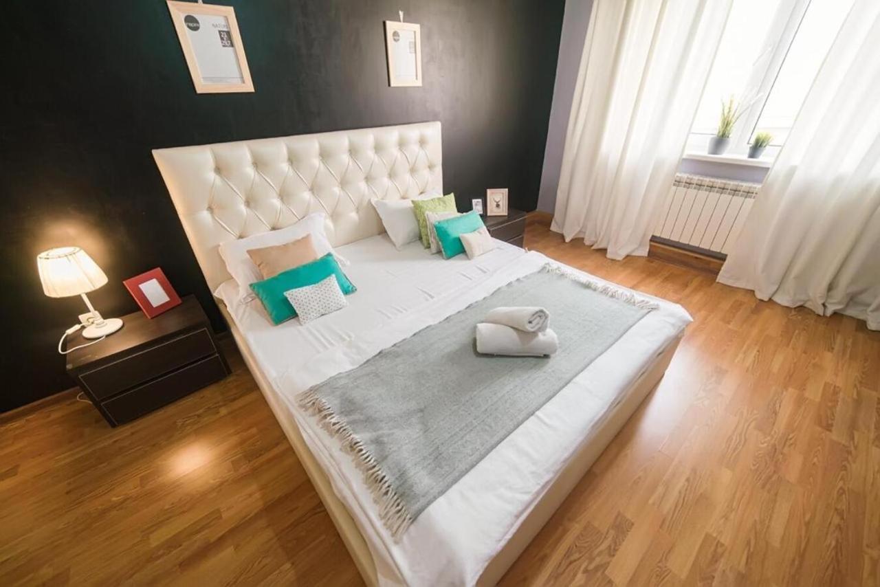 Manica Mega Towers Apartment Almaty Ngoại thất bức ảnh