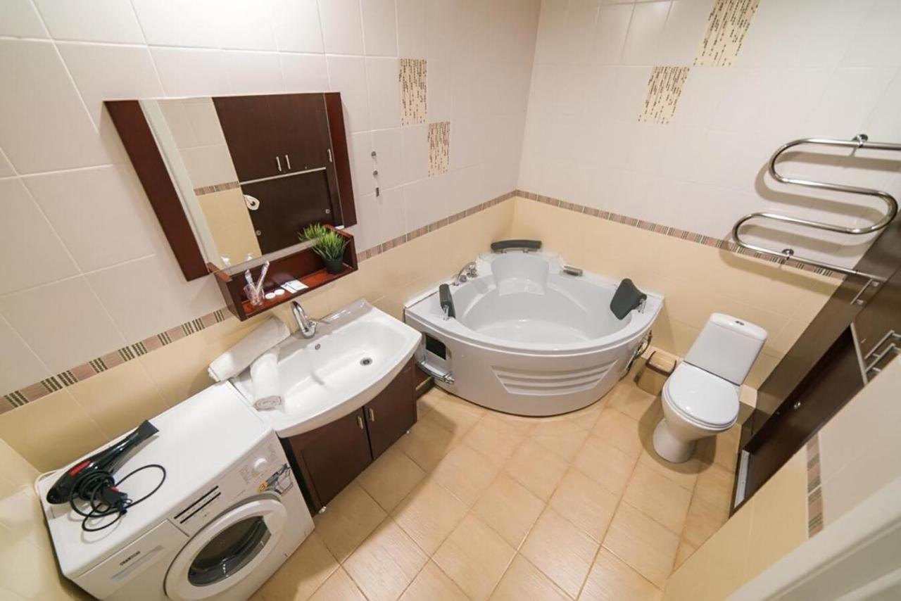 Manica Mega Towers Apartment Almaty Ngoại thất bức ảnh