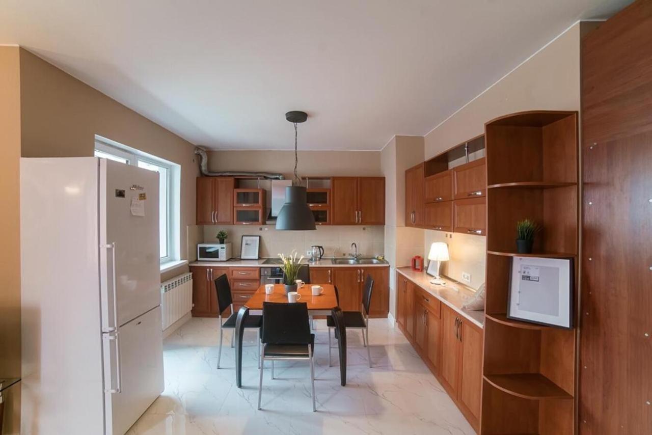 Manica Mega Towers Apartment Almaty Ngoại thất bức ảnh