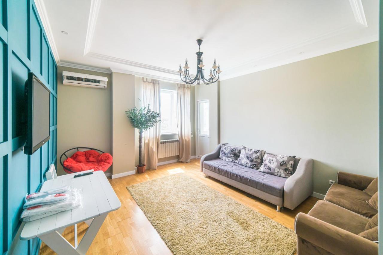 Manica Mega Towers Apartment Almaty Ngoại thất bức ảnh