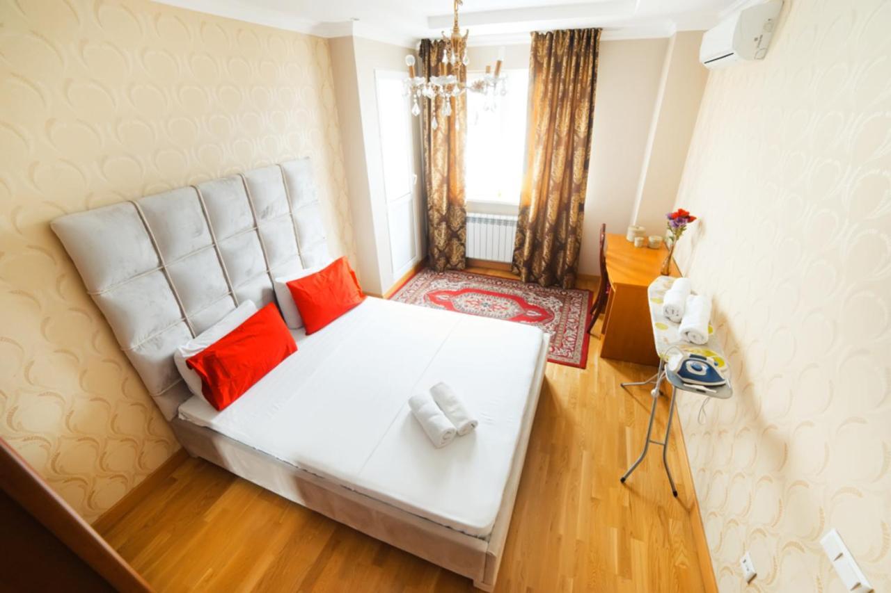 Manica Mega Towers Apartment Almaty Ngoại thất bức ảnh