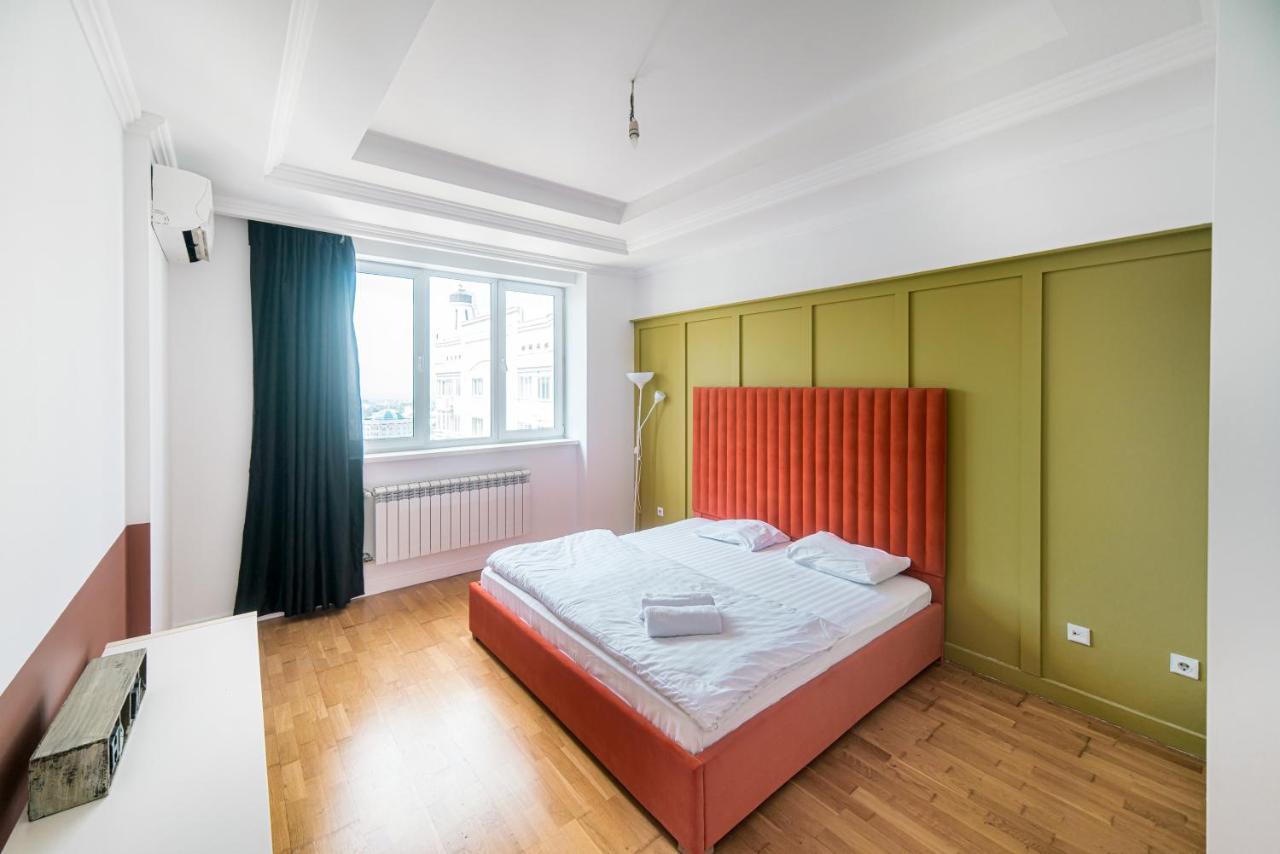 Manica Mega Towers Apartment Almaty Ngoại thất bức ảnh